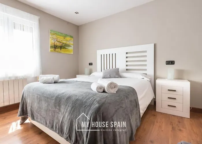 Myhousespain - Piso En Cimadevilla Junto Al Mar
